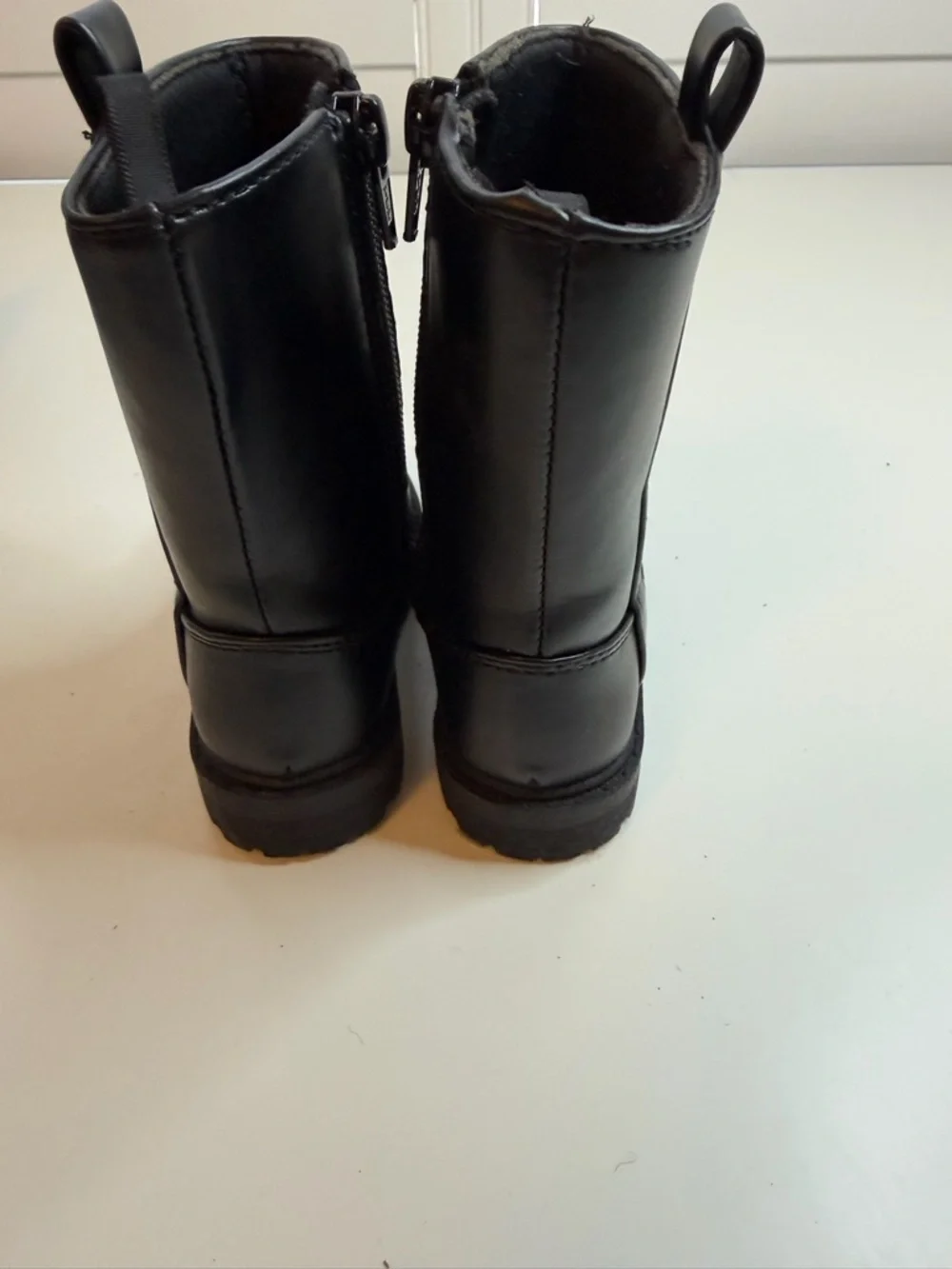 Cat & Jack sleek black